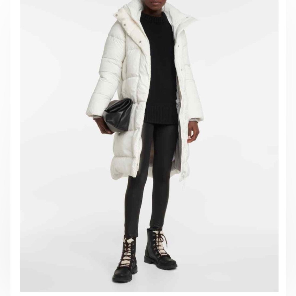 NWT Canada Goose Byward Hooded Down Parka/COAT/jacket limited edition Sz S/6-8 - Picture 2 of 16